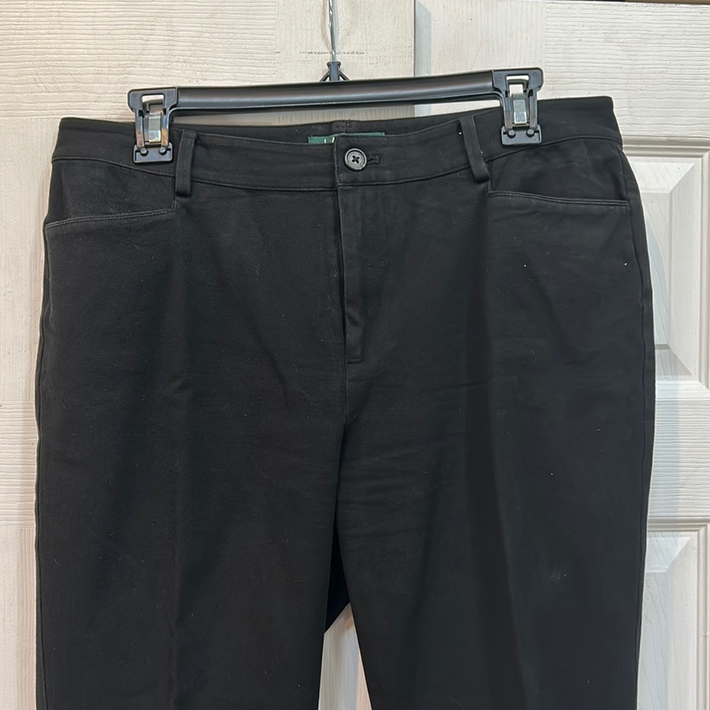 Ralph Lauren dress slacks. Black. Size 10. Stretch fabric